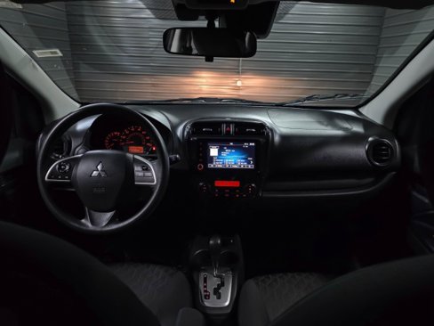 Used 2024 Mitsubishi Mirage LE image 11