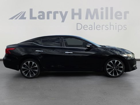 Used 2018 Nissan Maxima SR image 6
