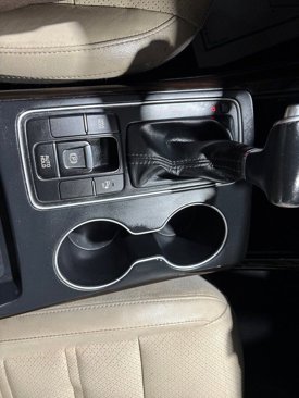 Used 2019 Kia Sorento EX image 14
