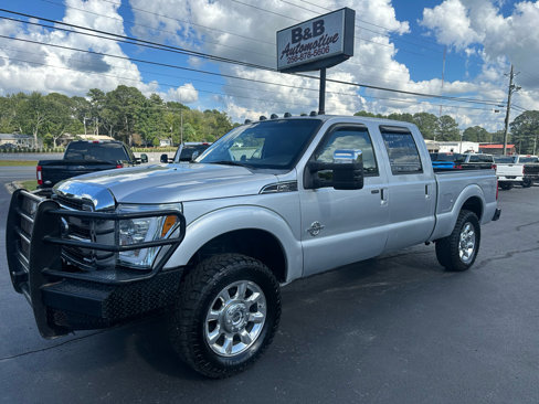 Used 2011 Ford F250 Lariat w/ Lariat Interior Pkg image 1