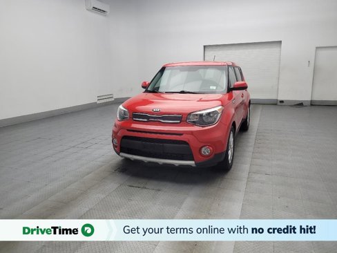 Used 2019 Kia Soul + image 1