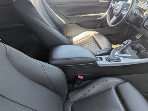 Used 2015 BMW M235i Convertible image 7