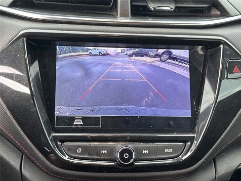 Used 2023 Chevrolet TrailBlazer RS w/ Sun and Liftgate Package image 5