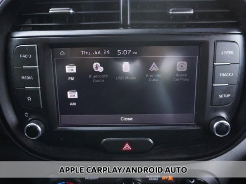 Used 2022 Kia Soul LX w/ Technology Package image 6
