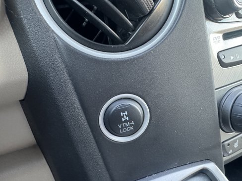 Used 2015 Honda Pilot Touring image 32