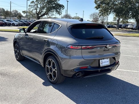 New 2024 Alfa Romeo Tonale Speciale image 5