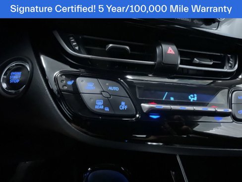 Used 2022 Toyota C-HR Limited image 22