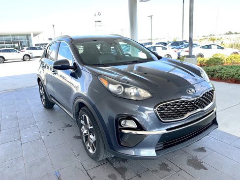 Used 2020 Kia Sportage EX image 3