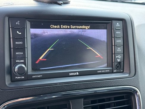 Used 2018 Dodge Grand Caravan GT image 23
