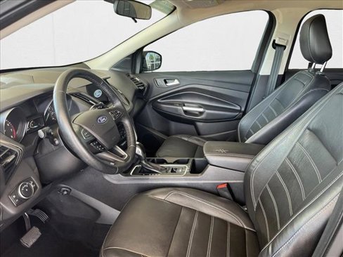Used 2018 Ford Escape SEL image 9
