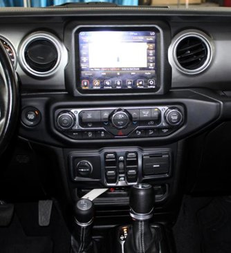 Used 2019 Jeep Wrangler Unlimited Sahara image 21