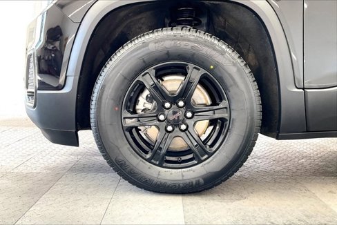 Used 2021 GMC Acadia AT4 w/ Trailering Package image 8