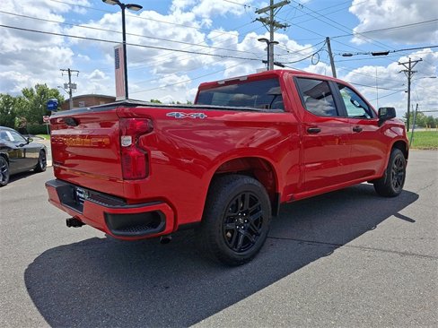Used 2023 Chevrolet Silverado 1500 Custom image 5