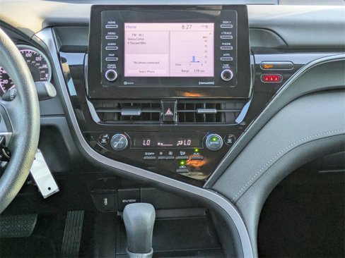 Used 2022 Toyota Camry LE image 16
