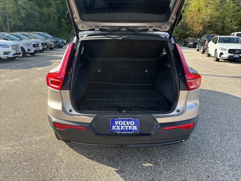 Certified 2023 Volvo XC40 Recharge Ultimate image 21