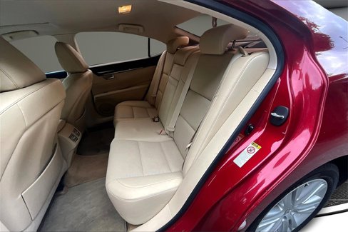 Used 2015 Lexus ES 350 w/ Premium Package image 19