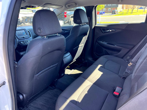 Used 2018 Chevrolet Malibu LS image 13