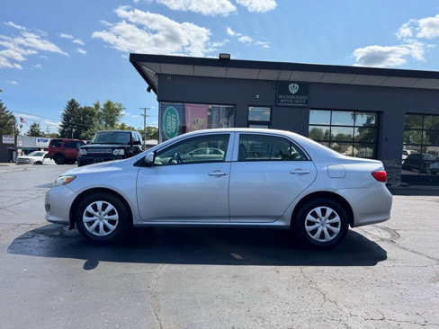 Used 2009 Toyota Corolla LE image 2