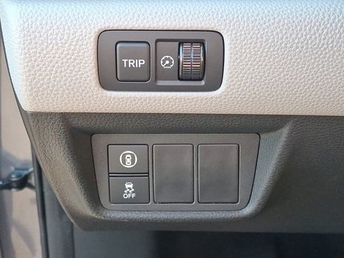 Used 2018 Honda Accord EX image 27