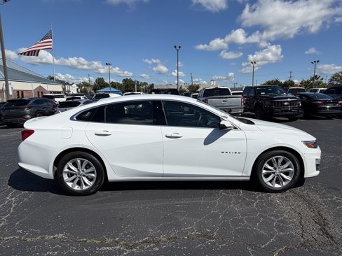 Used 2023 Chevrolet Malibu LT image 2