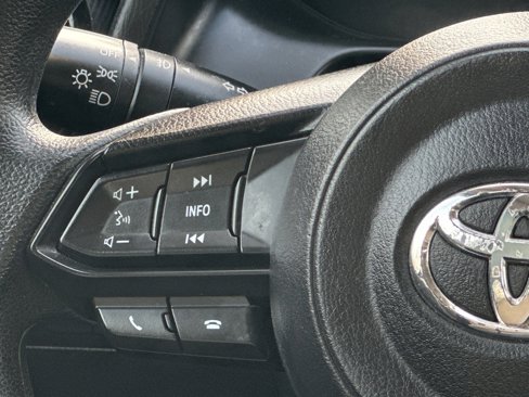 Used 2019 Toyota Yaris LE image 23