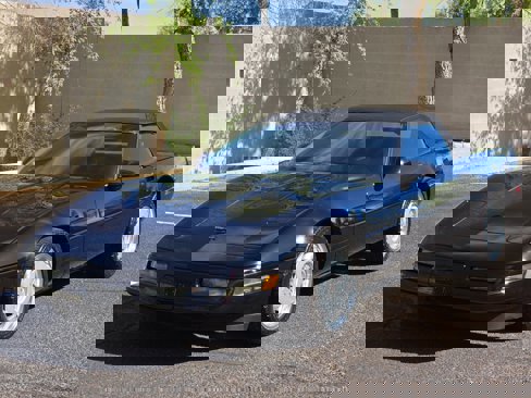 Used 1992 Chevrolet Corvette Convertible image 8
