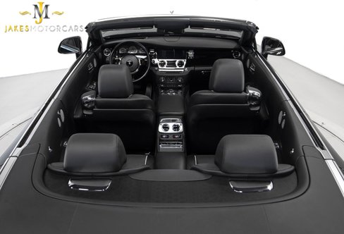 Used 2018 Rolls-Royce Dawn image 10