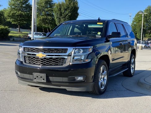 Used 2018 Chevrolet Tahoe LT image 3