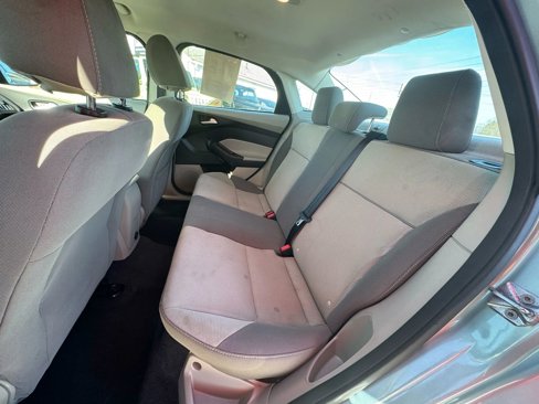 Used 2012 Ford Focus SE image 11