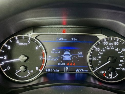 Used 2023 Nissan Altima 2.5 SV image 12