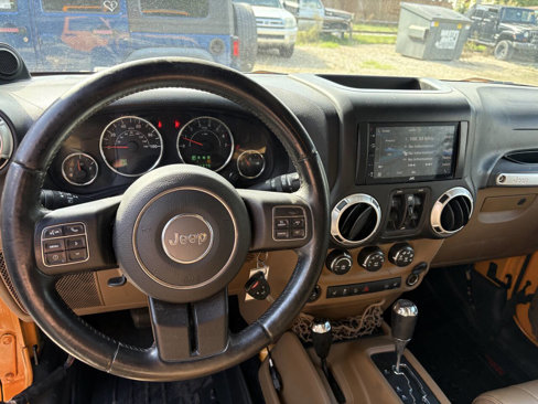Used 2012 Jeep Wrangler Unlimited Sahara w/ Dual Top Group image 15