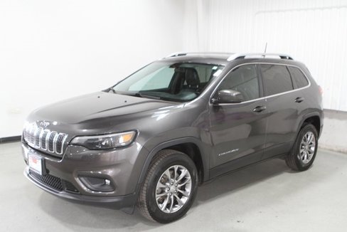 Used 2019 Jeep Cherokee Latitude Plus w/ Cold Weather Group image 10