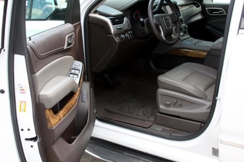 Used 2016 GMC Yukon XL Denali w/ Open Road Package image 20