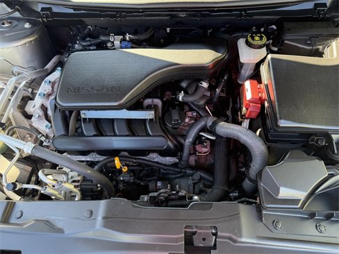 Used 2021 Nissan Rogue Sport SV image 37