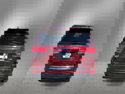 Used 2016 Jeep Grand Cherokee Limited image 7