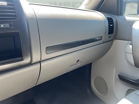 Used 2014 Chevrolet Silverado 3500 W/T image 24