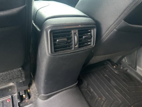 Used 2017 Nissan Rogue SL w/ SL Premium Package image 21
