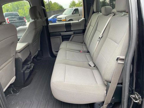 Used 2017 Ford F150 XLT w/ Trailer Tow Package image 22