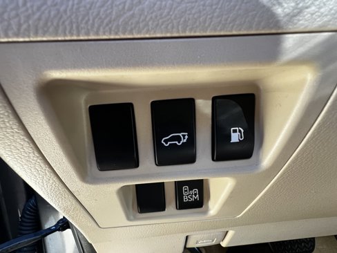 Used 2013 Lexus RX 450h FWD image 15