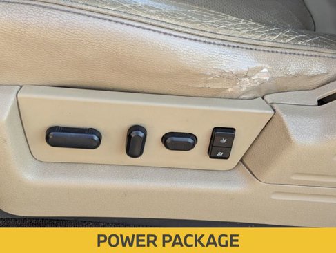 Used 2010 Ford F150 Lariat image 16