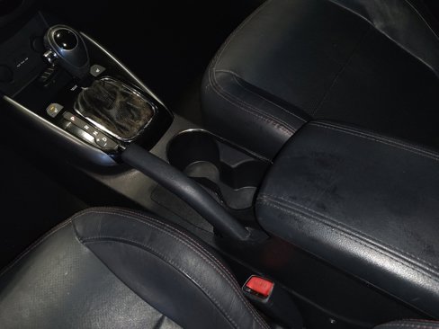 Used 2013 Kia Forte Koup SX w/ Tech Pkg image 26