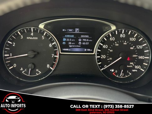Used 2017 Nissan Pathfinder SV image 28
