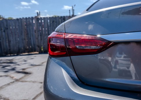 Used 2018 INFINITI Q50 Luxe w/ Essential Package (3.0T Luxe) image 10