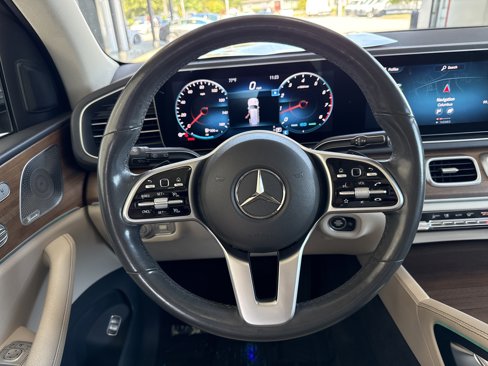 Used 2020 Mercedes-Benz GLS 450 4MATIC image 39