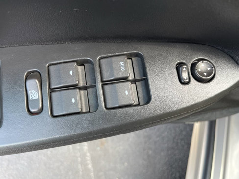 Used 2012 Chevrolet Impala LTZ image 15