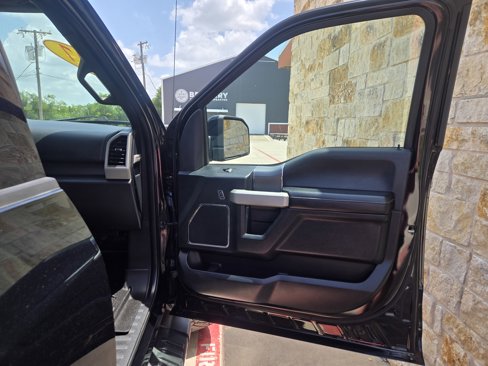 Used 2017 Ford F150 Lariat image 8
