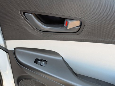 Certified 2023 Hyundai Kona SEL image 33