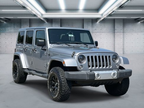 Used 2015 Jeep Wrangler Unlimited Sahara w/ Dual Top Group image 2