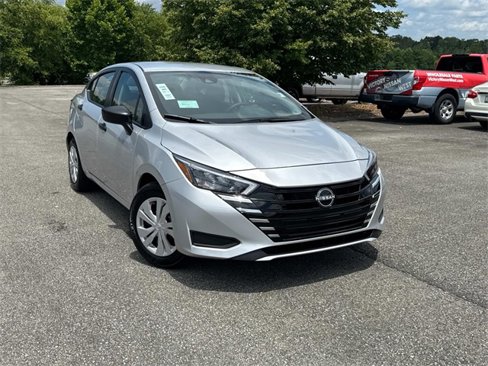 New 2025 Nissan Versa S image 2