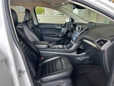 Used 2024 Ford Edge SEL image 19
